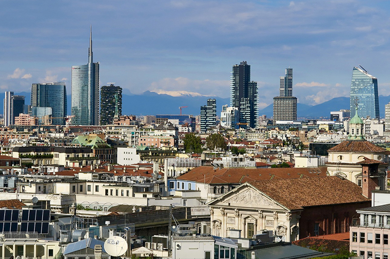 Blue Ocarina opera a Milano